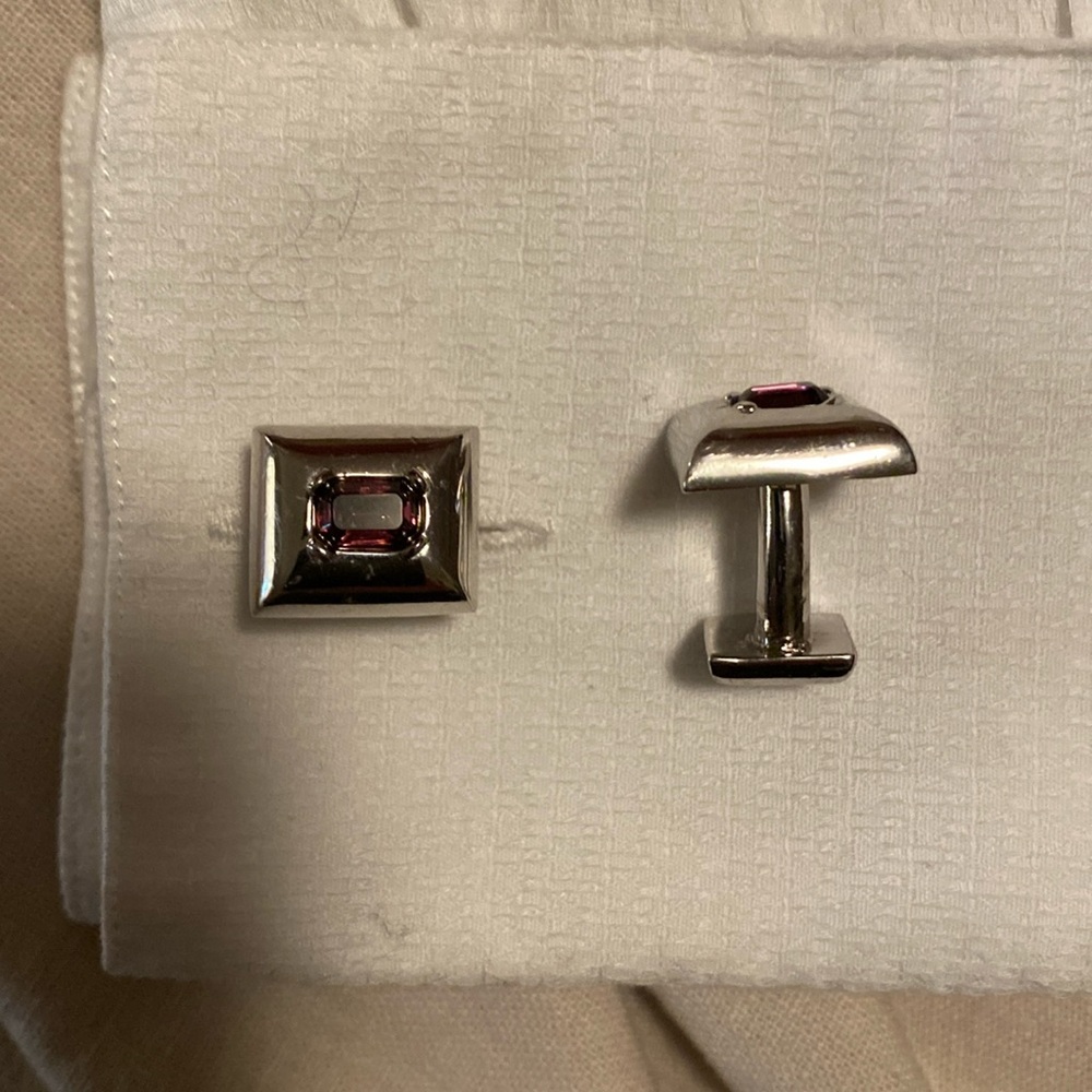 Dressy cuff links